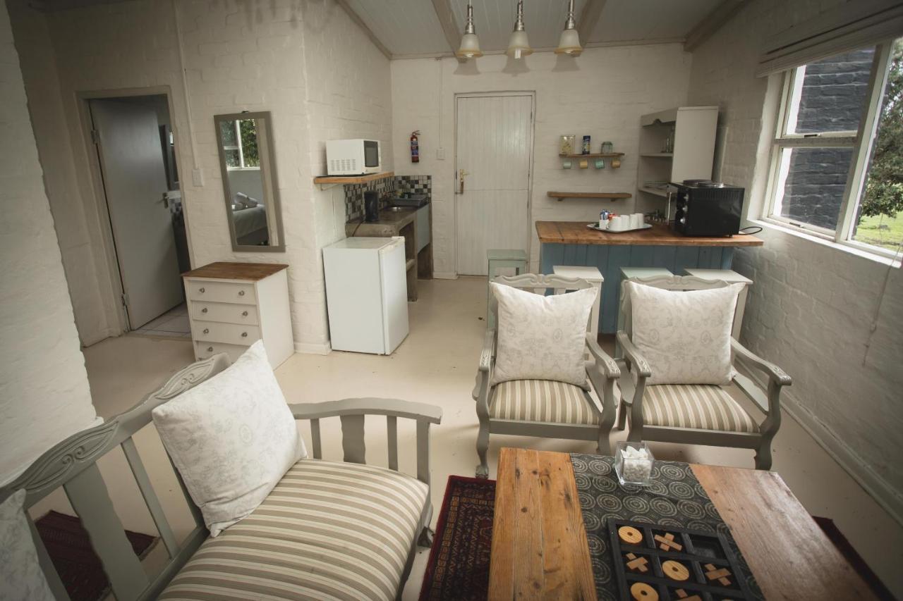 Beyond Urban Cottages ストームス・リバー エクステリア 写真