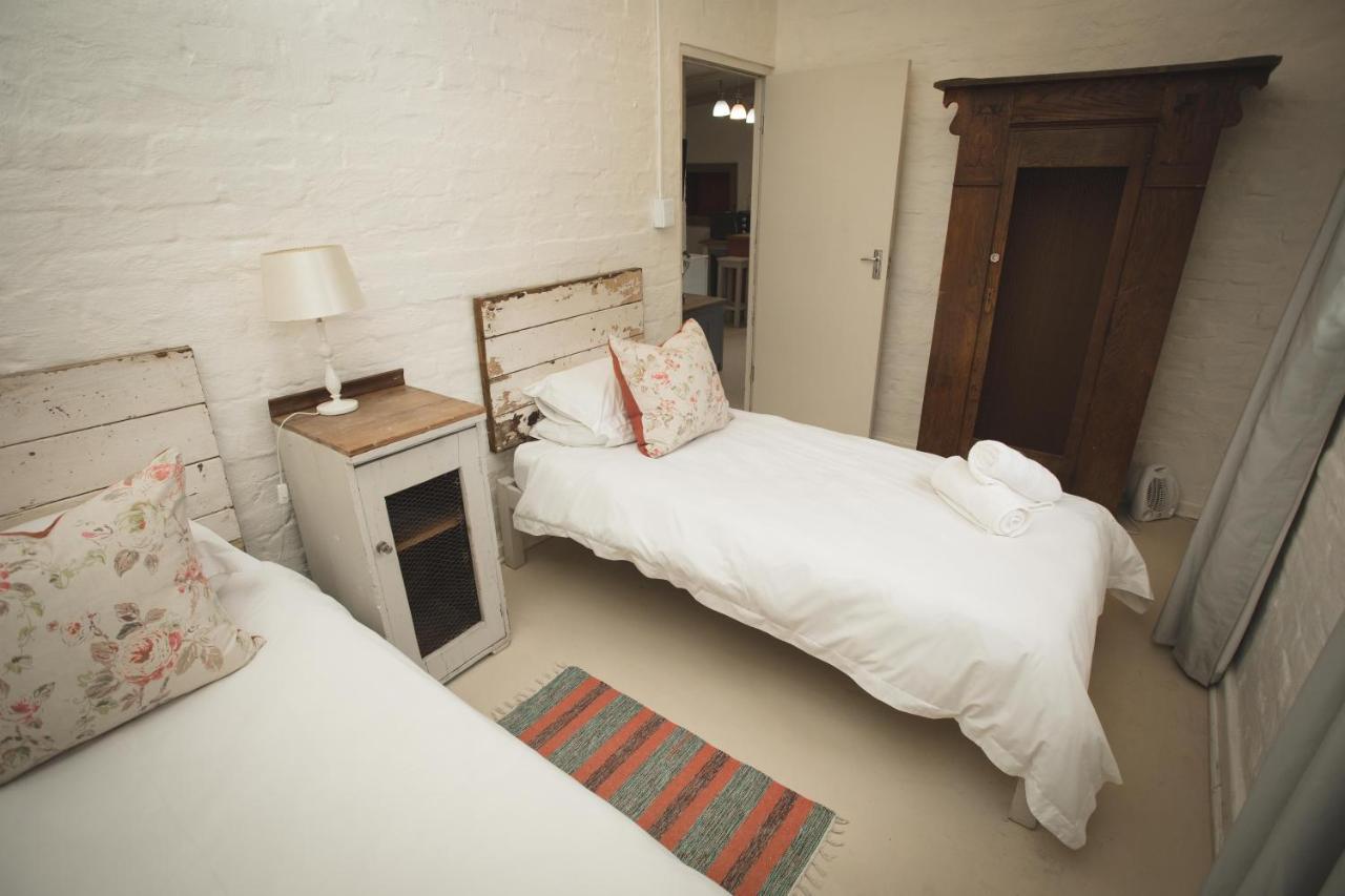 Beyond Urban Cottages ストームス・リバー エクステリア 写真